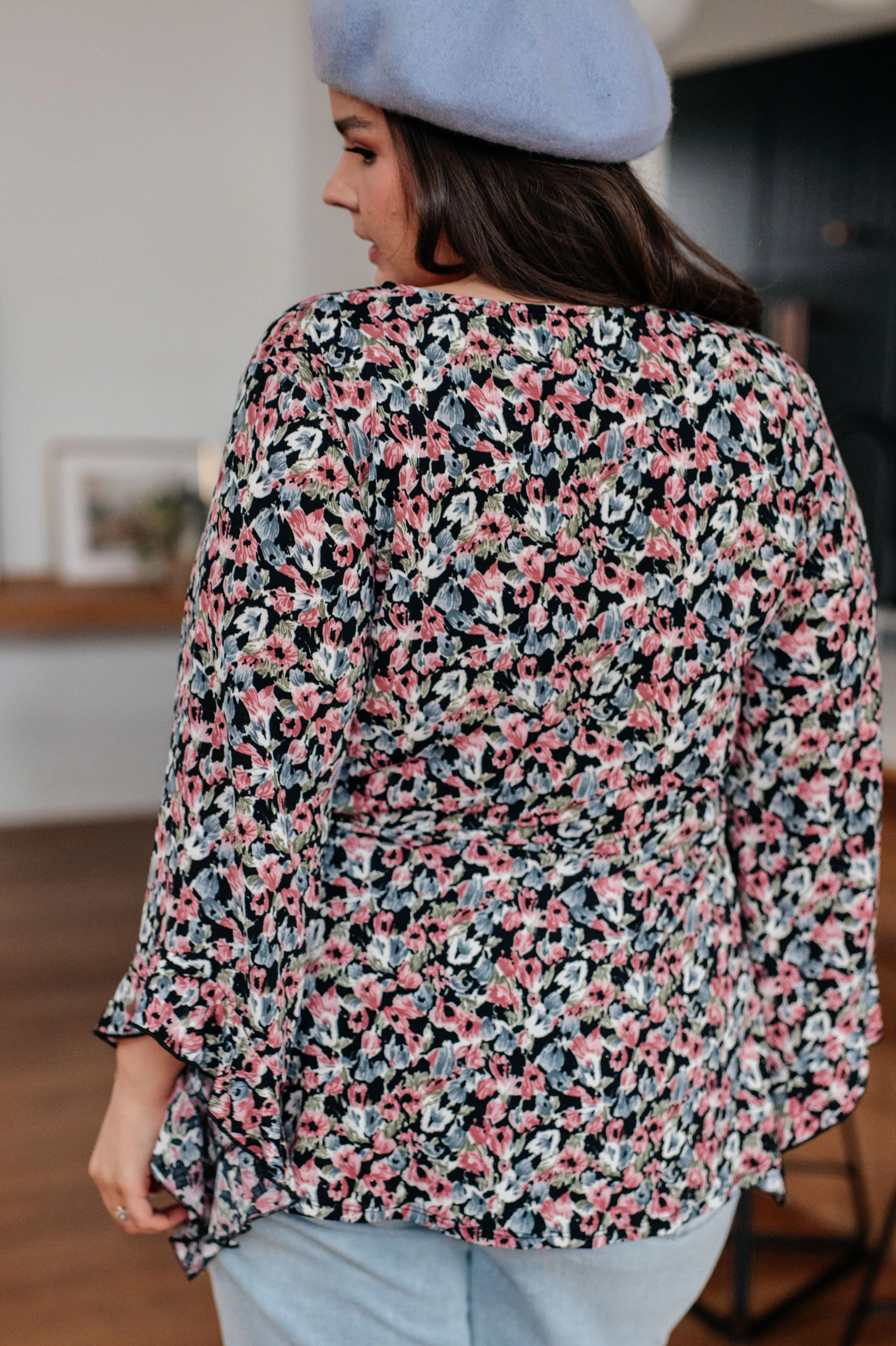 Angel Sleeve Top in Black Floral