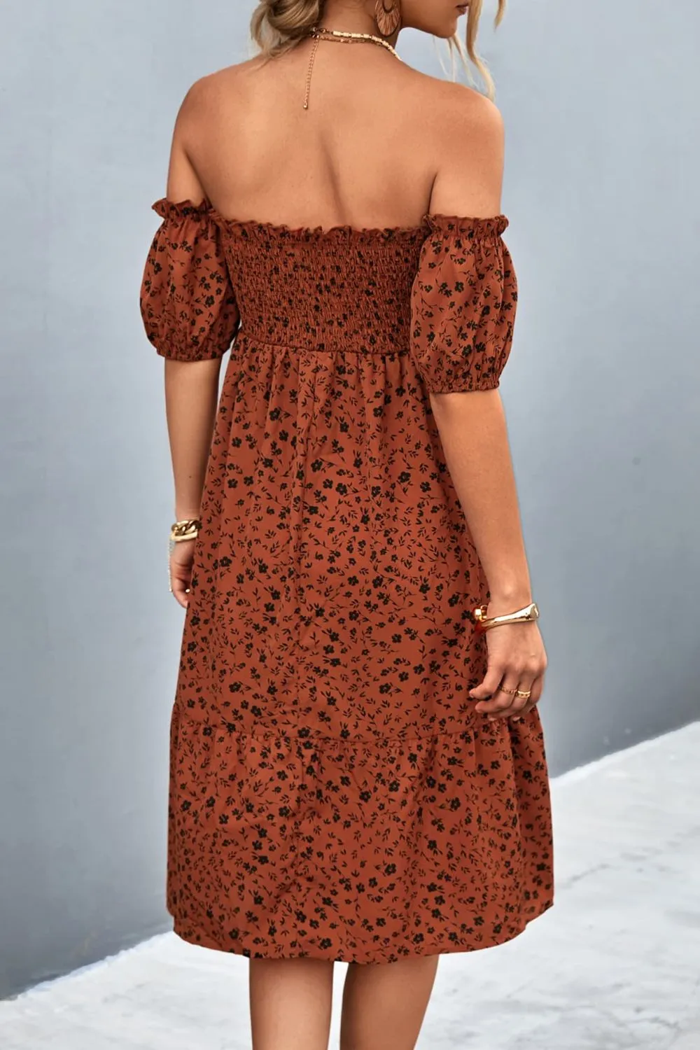 *APP EXCLUSIVE* Ditsy Floral Smocked Cold Shoulder Dress