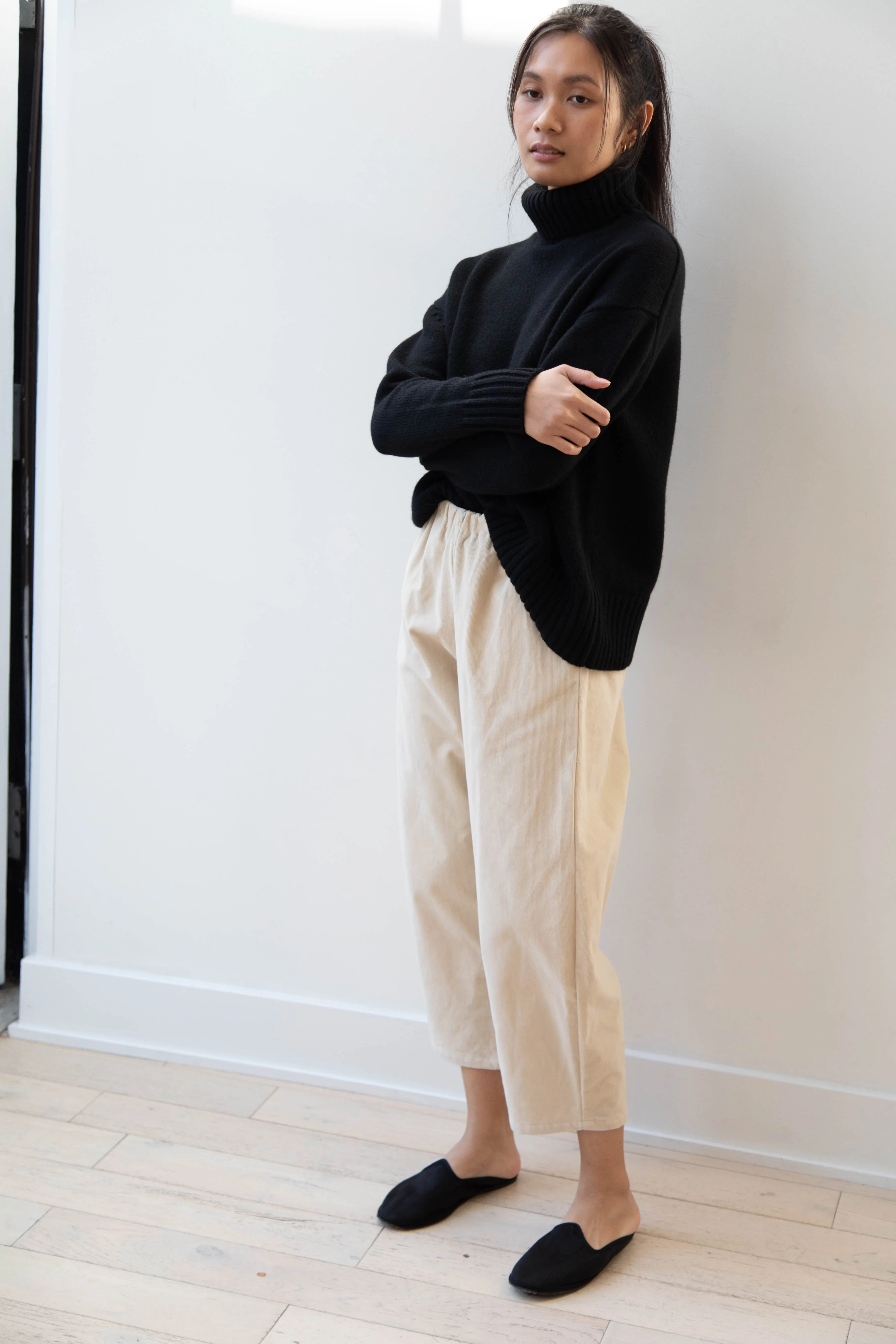 Apuntob | The Pants in Natural Corduroy