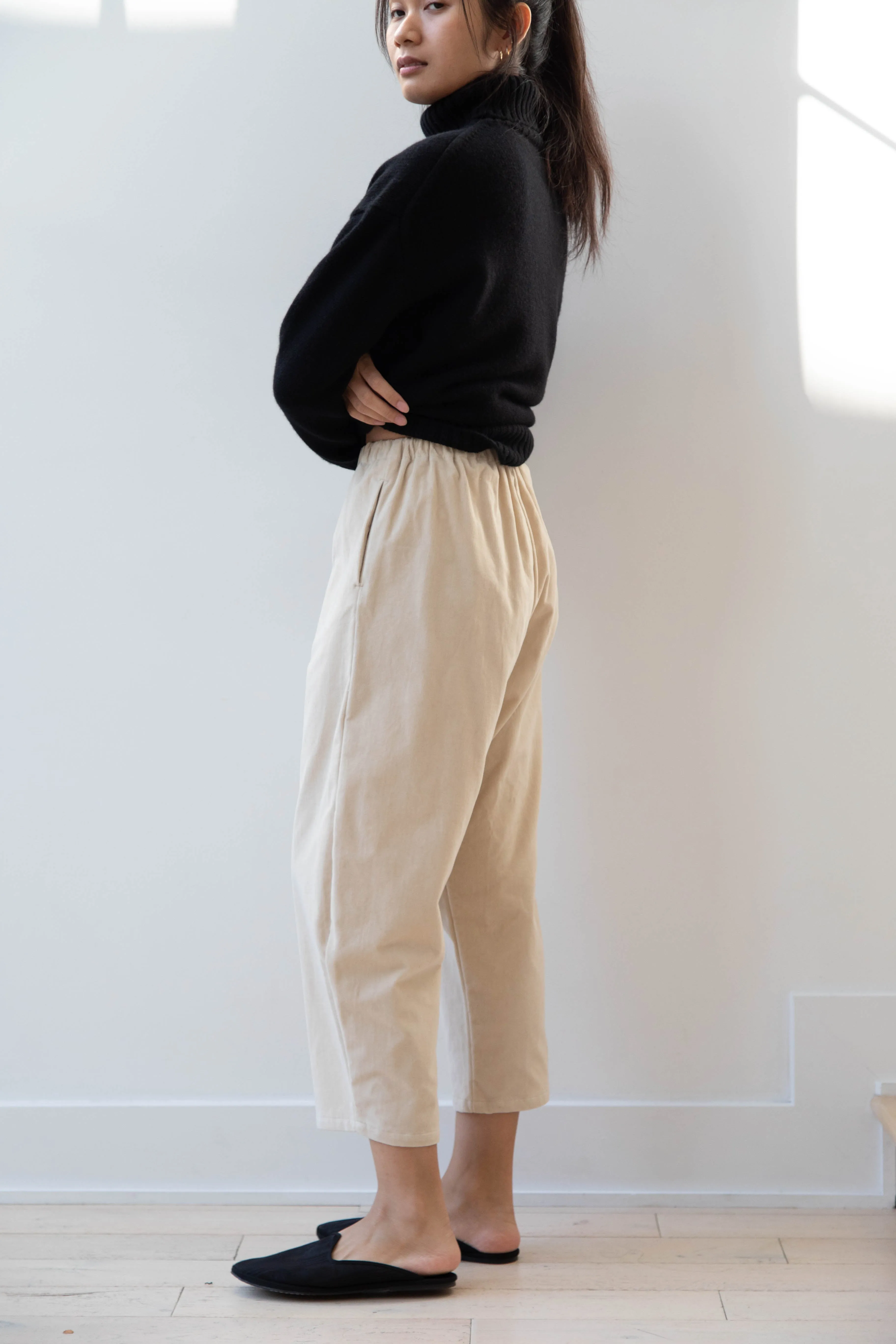Apuntob | The Pants in Natural Corduroy