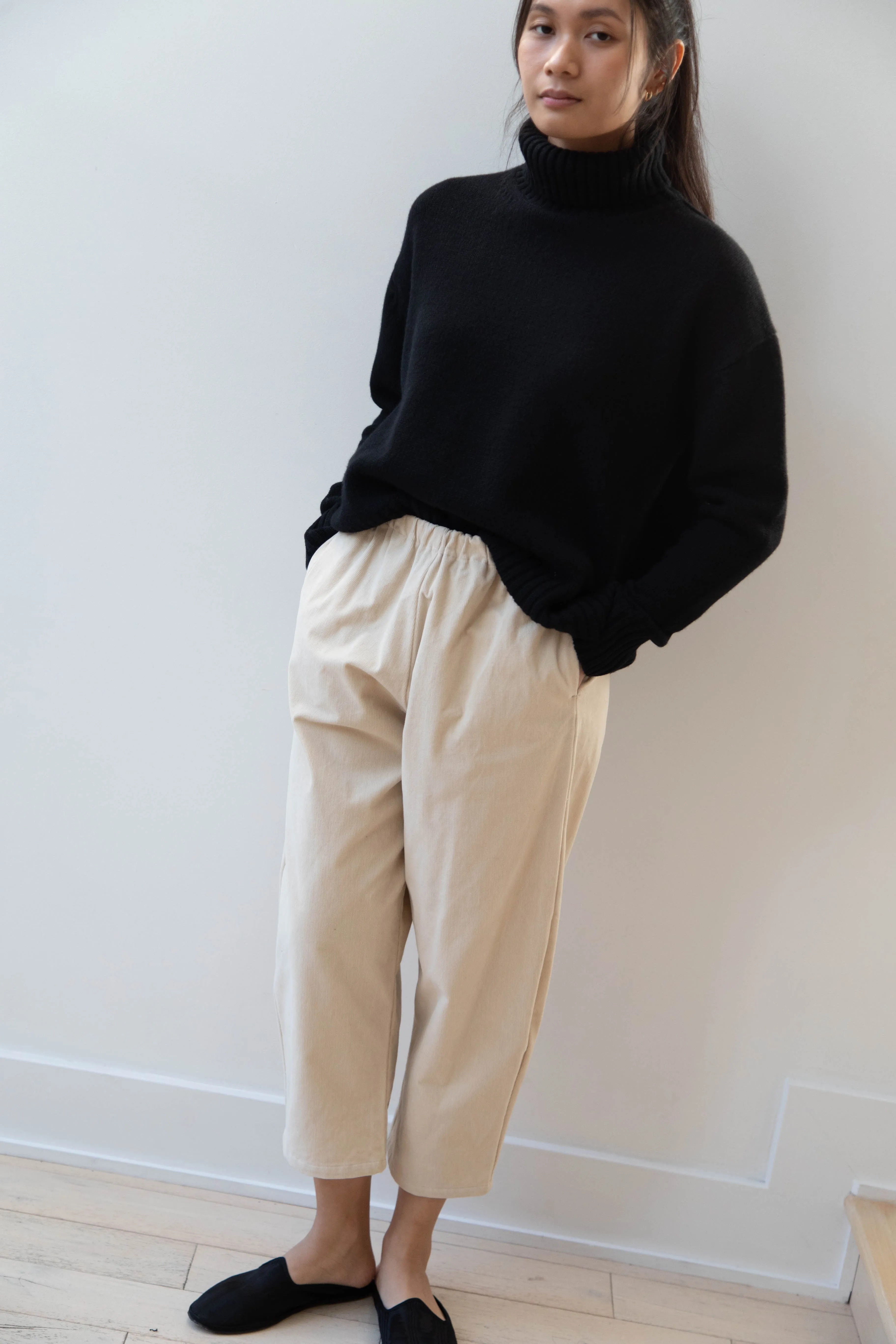 Apuntob | The Pants in Natural Corduroy