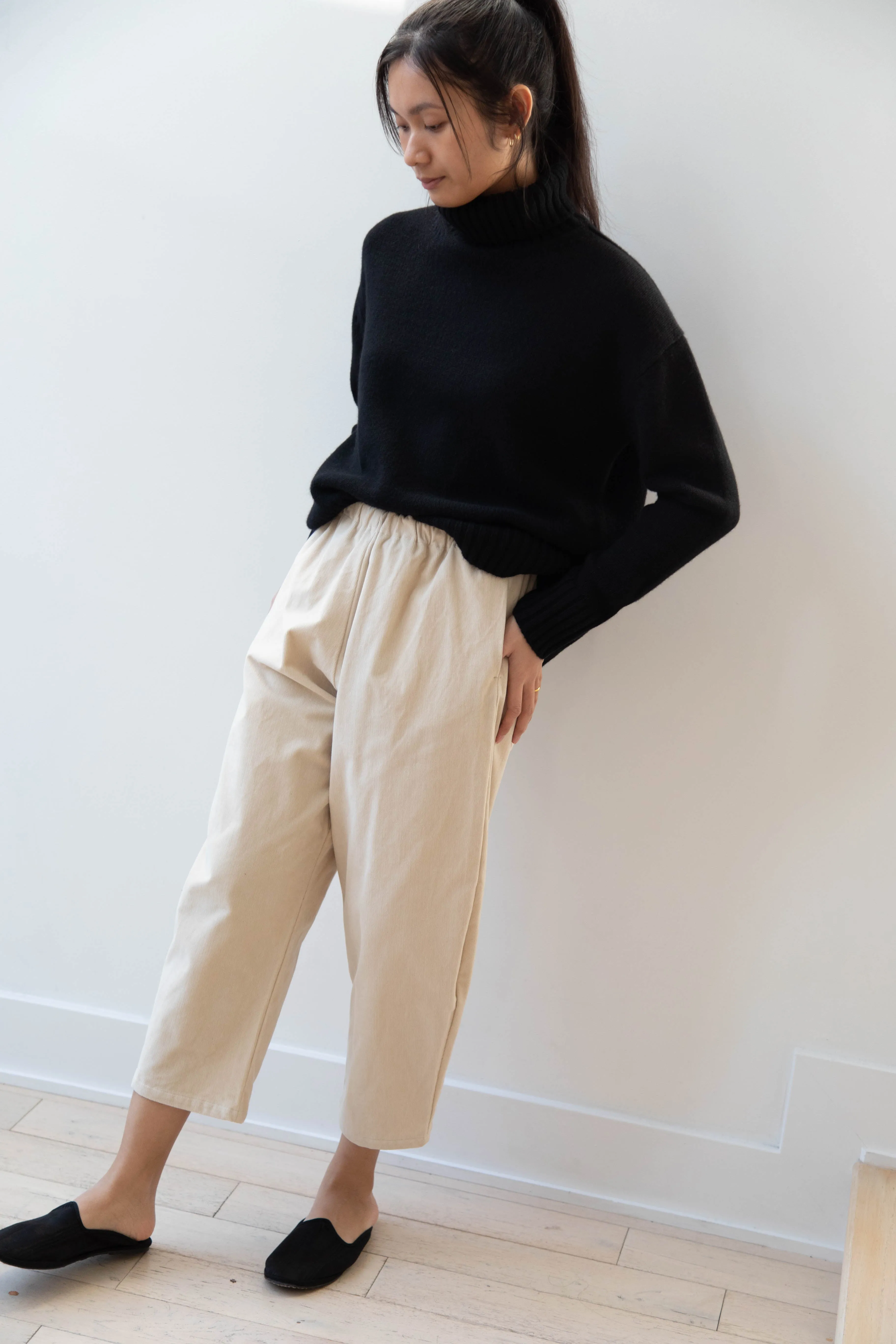 Apuntob | The Pants in Natural Corduroy