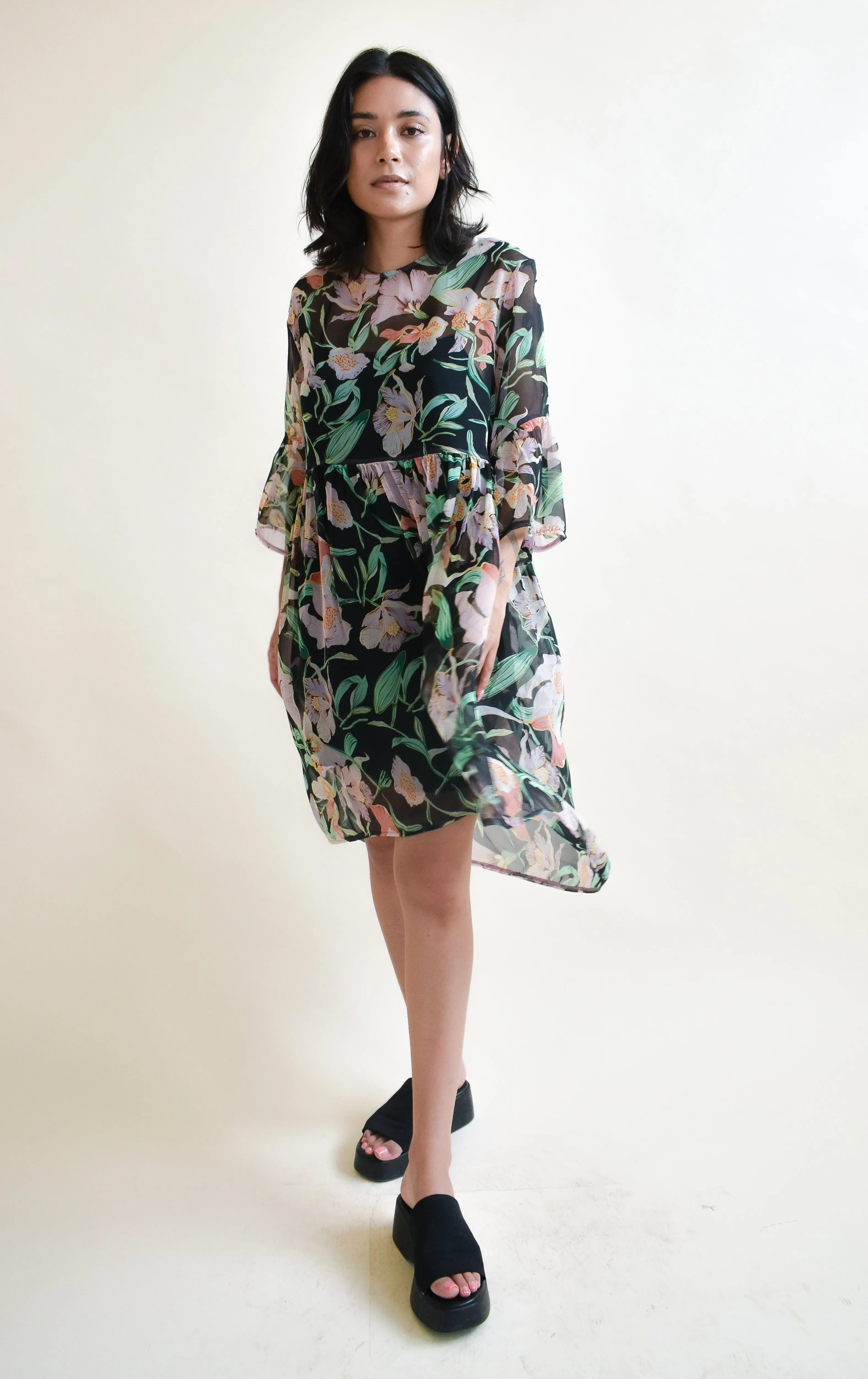 Aurelia Dress in Passionflower