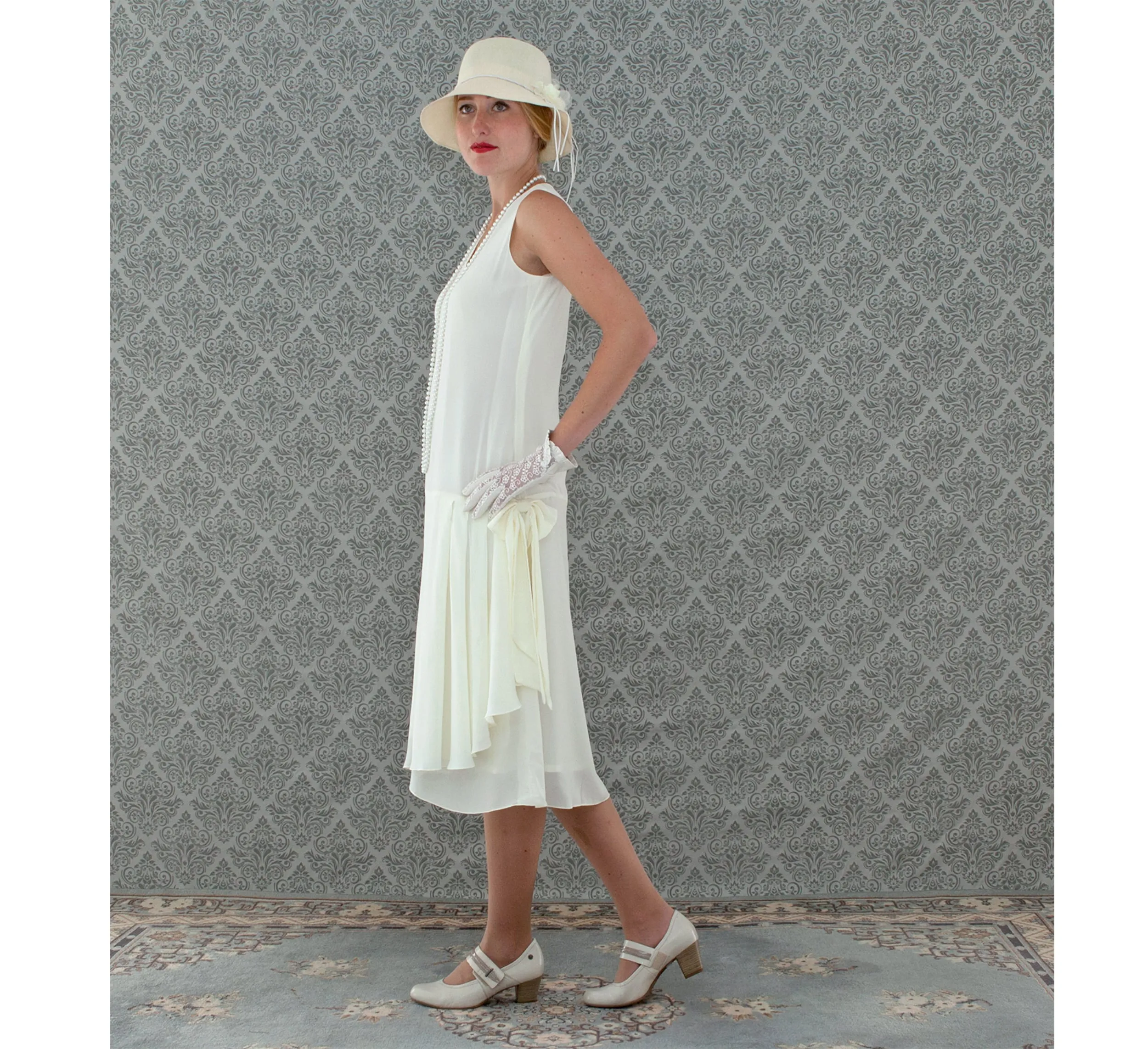 Cream 1920s high tea dress with drape and bow