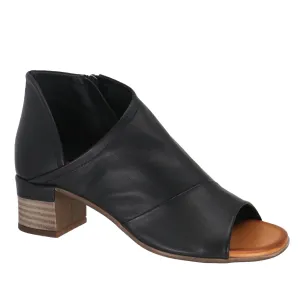 Everly - Gia 01 Black Leather