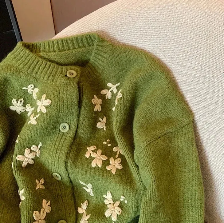 Flower Embroidery Green Cashmere Cardigan