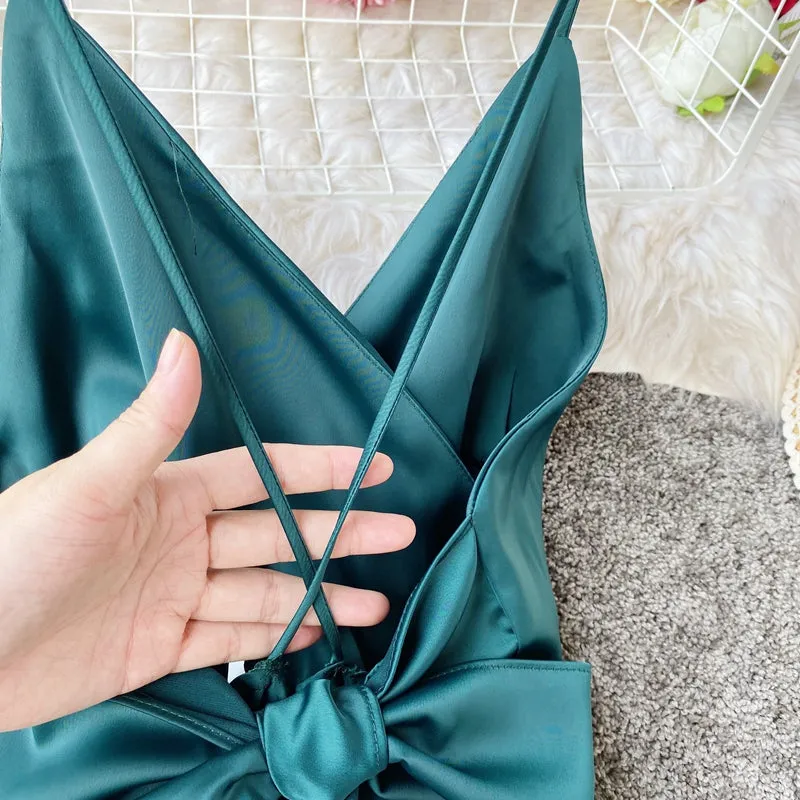 Lace-up Back Strap Halter Solid Color Big Swing Dress