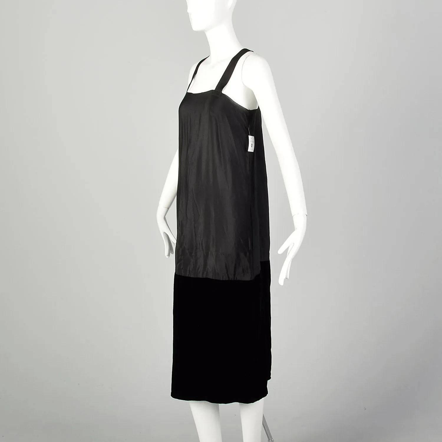 Medium 1920s Black Slip Under Dress Underpinning Sleeveless Velvet Border