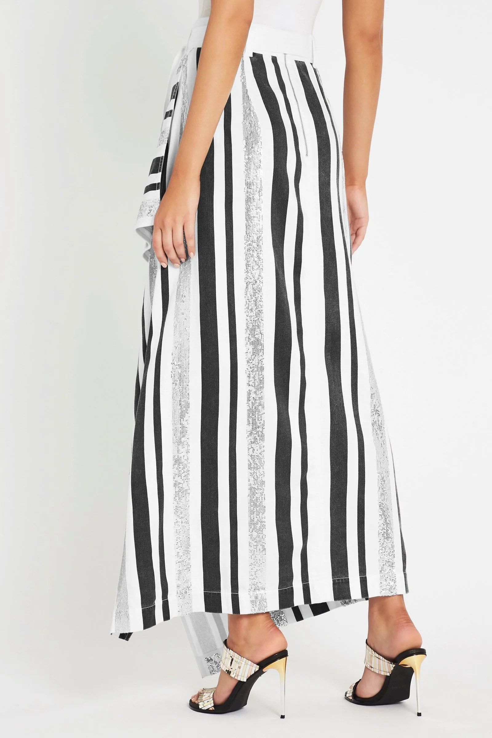 The Front Row Skirt